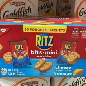 加拿大🇨🇦直邮。乐芝cheese芝士小饼干,销售冠军🏆超级好吃😋😋百分百好评!补钙又健康!加拿大🇨🇦Ritz纯正芝士夹心奶酪饼干!真正的奶酪真正的补钙,香浓的芝士味道没有宝宝不爱它的。一箱30包